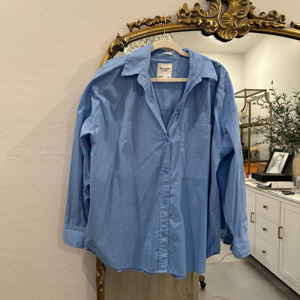 Abercrombie & Fitch Oversized Button Down Shirt
